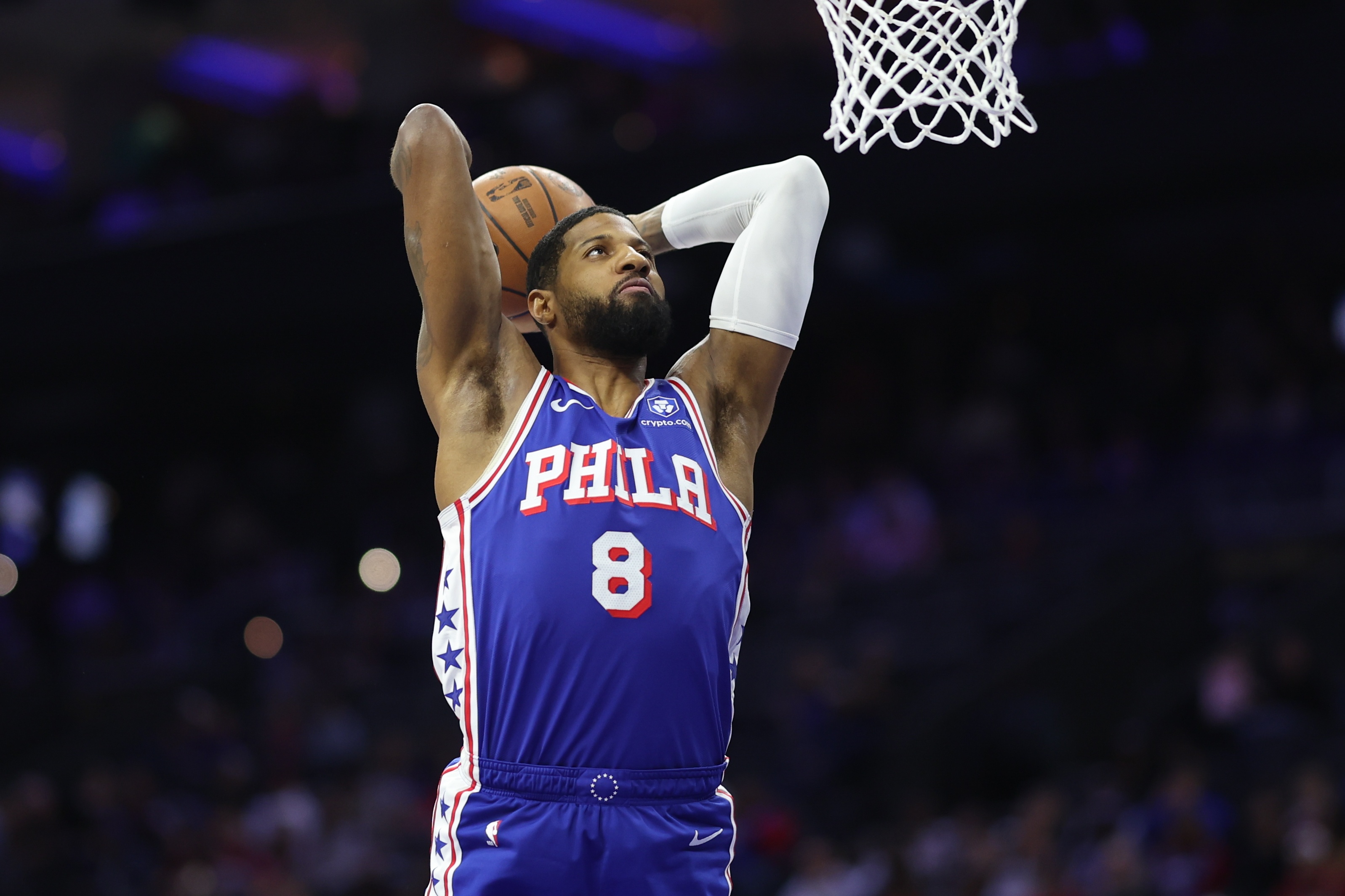 KAIYUN体育-纳斯：乔治展现个人出色的领导力 展示了自己多样的进攻手段